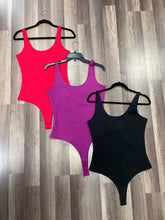 Load image into Gallery viewer, Sleeveless Basic Bodysuit
