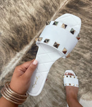 Load image into Gallery viewer, One Band Studded Slides
