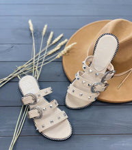 Load image into Gallery viewer, Western Buckle Sandals
