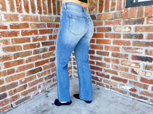 Load image into Gallery viewer, High Rise Straight Jeans w/ Simple Knee Distress
